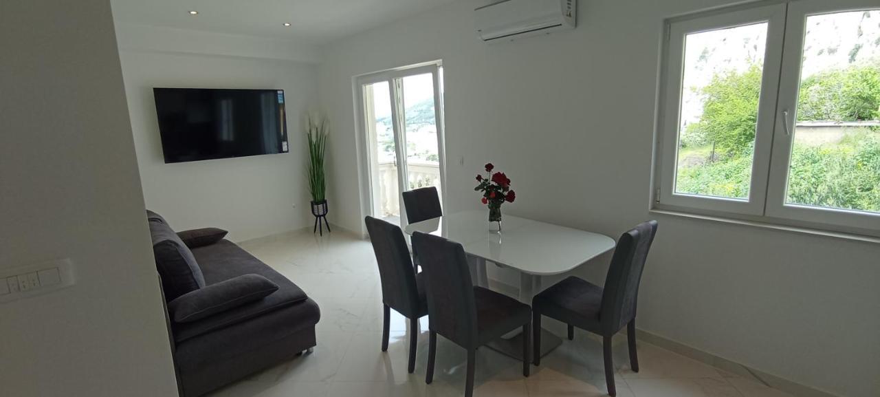 Apartman Stipan 奥米什 外观 照片