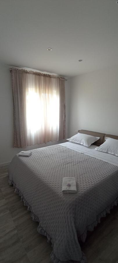 Apartman Stipan 奥米什 外观 照片